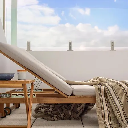 아파트 Penthouse In El *