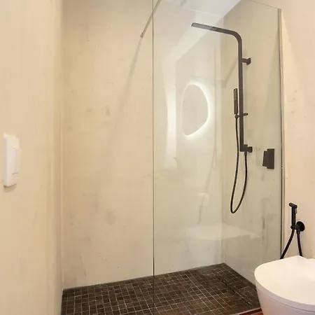 Penthouse In El شقة